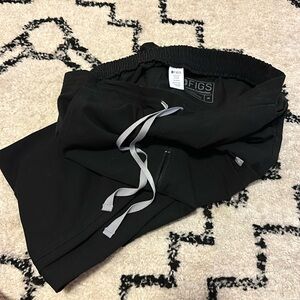 Yola figs size medium